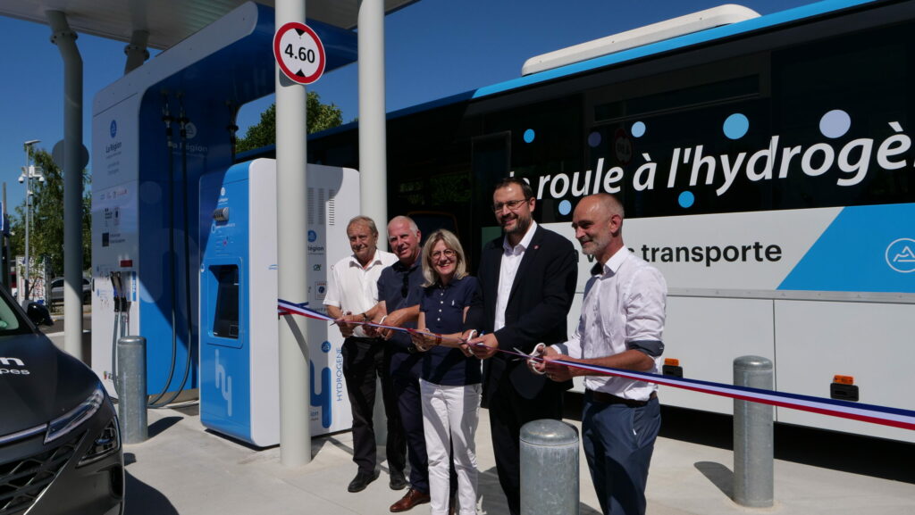 Inauguration hydrogène Annecy Auvergne-rhône-alpes Valserhône Zero Emission Valley